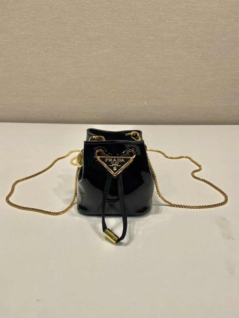 Pra*a bucket bags